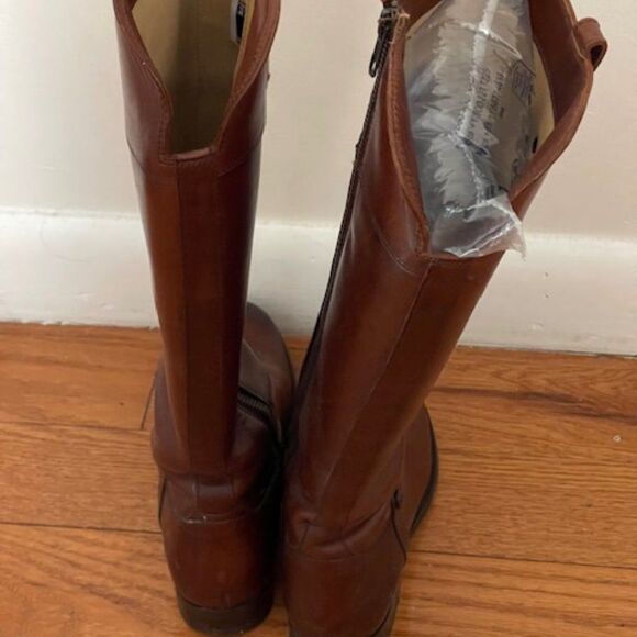 FRYE Women's Melissa Tab Tall Riding Boot, Redwood color 6 M US - Picture 3 of 7